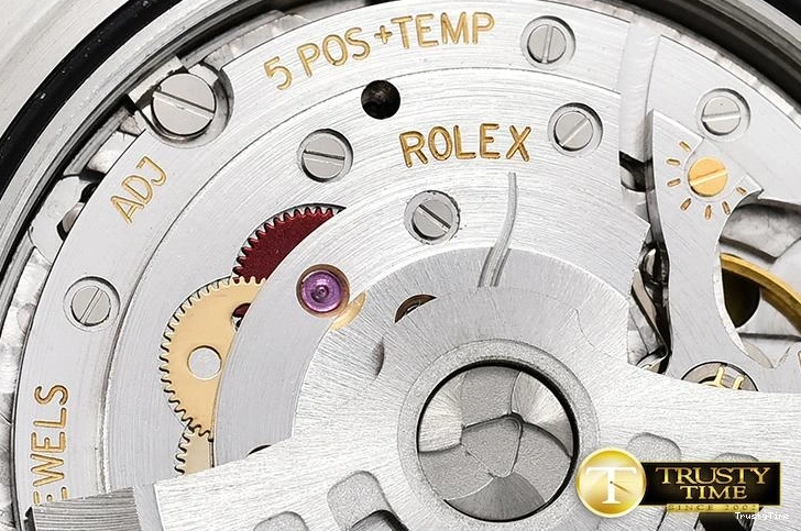 1227 R2DJ0200H – DJ2 41mm EyeCatching 615